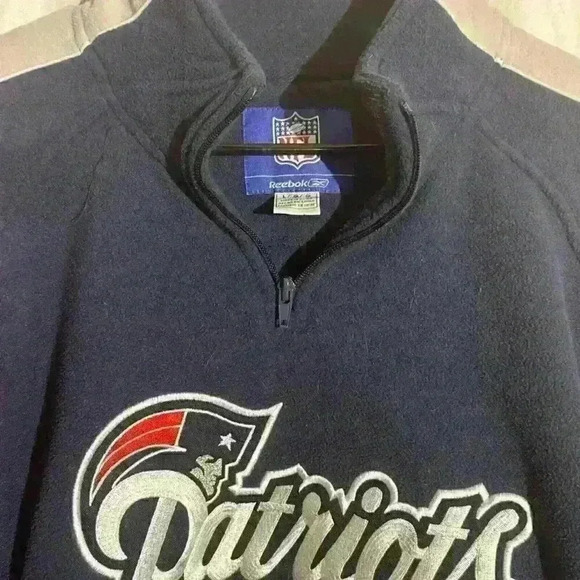 New England Patriots NFL Reebox Mens Fleece 1/4 Zip Pullover Football Blue L - Picture 3 of 8